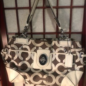 Coach Shoulder bag